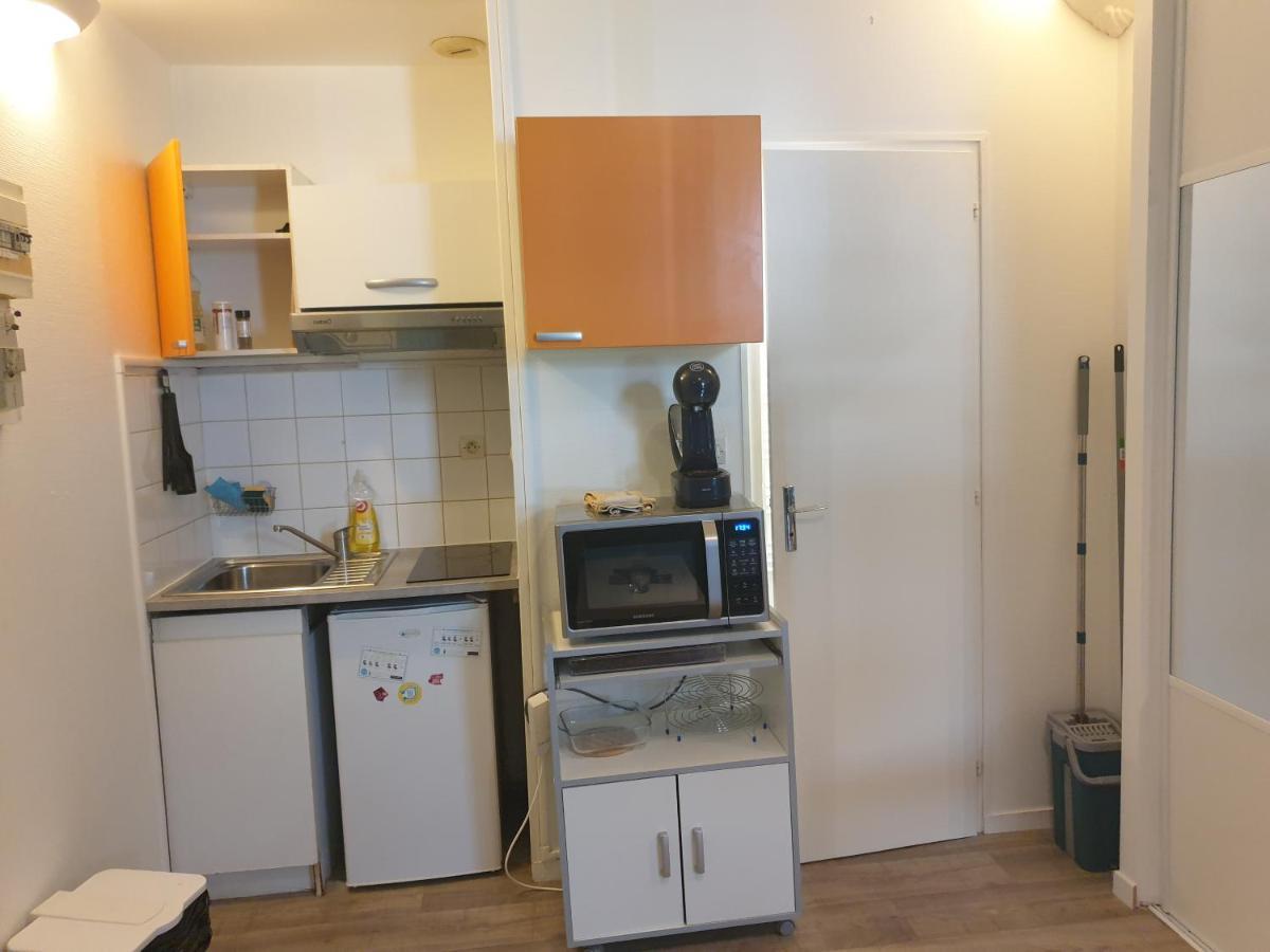 Studio Simplicien *Cosy* Plein Centre Ville De Poitiers *Tv* Wifi *Cafe* Exterior foto